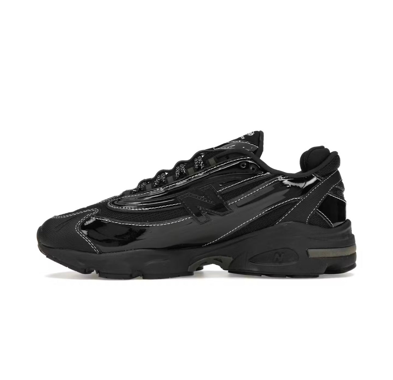 New Balance 1000 Triple Black - high-performance athletic footwear in Black with advanced cushioning