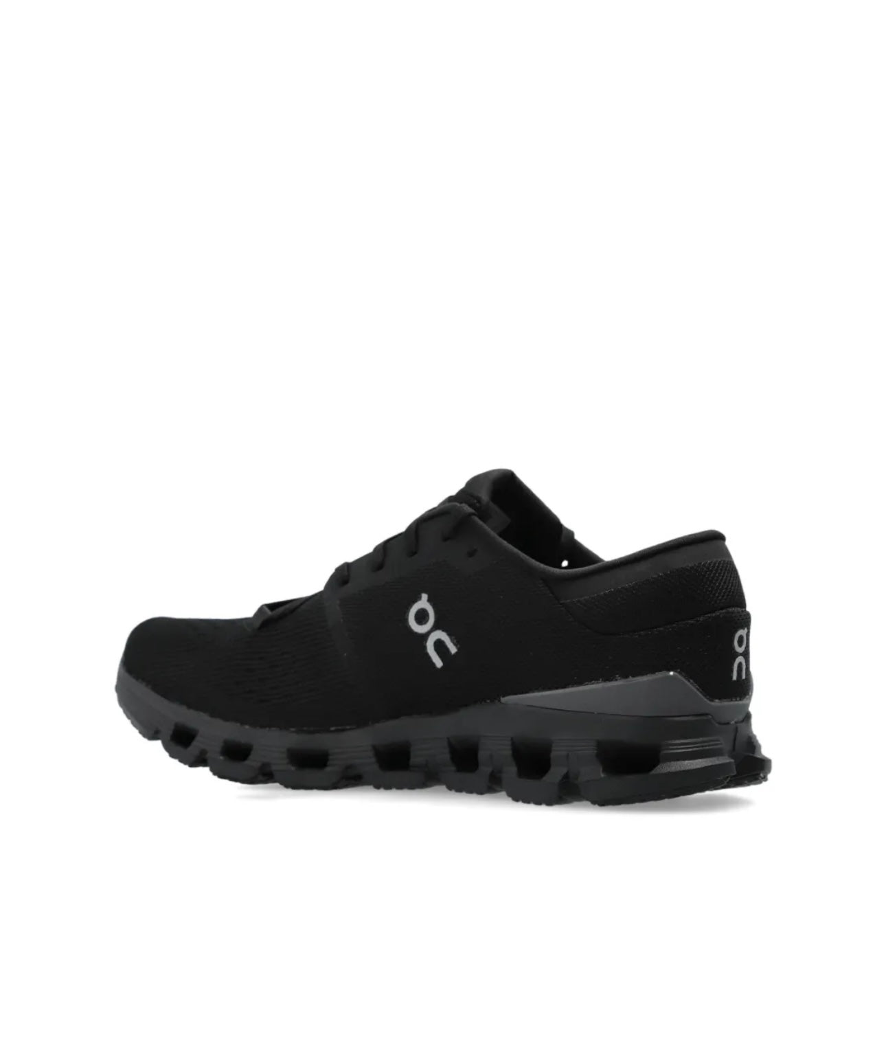 On Cloud 5.0 Black l - high-performance athletic footwear in Black with advanced cushioning
