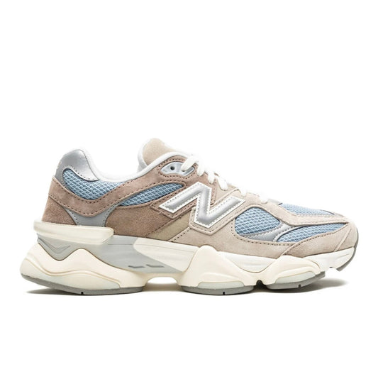New Balance 9060 ?ea Salt·blue - high-performance athletic footwear in Blue with advanced cushioning
