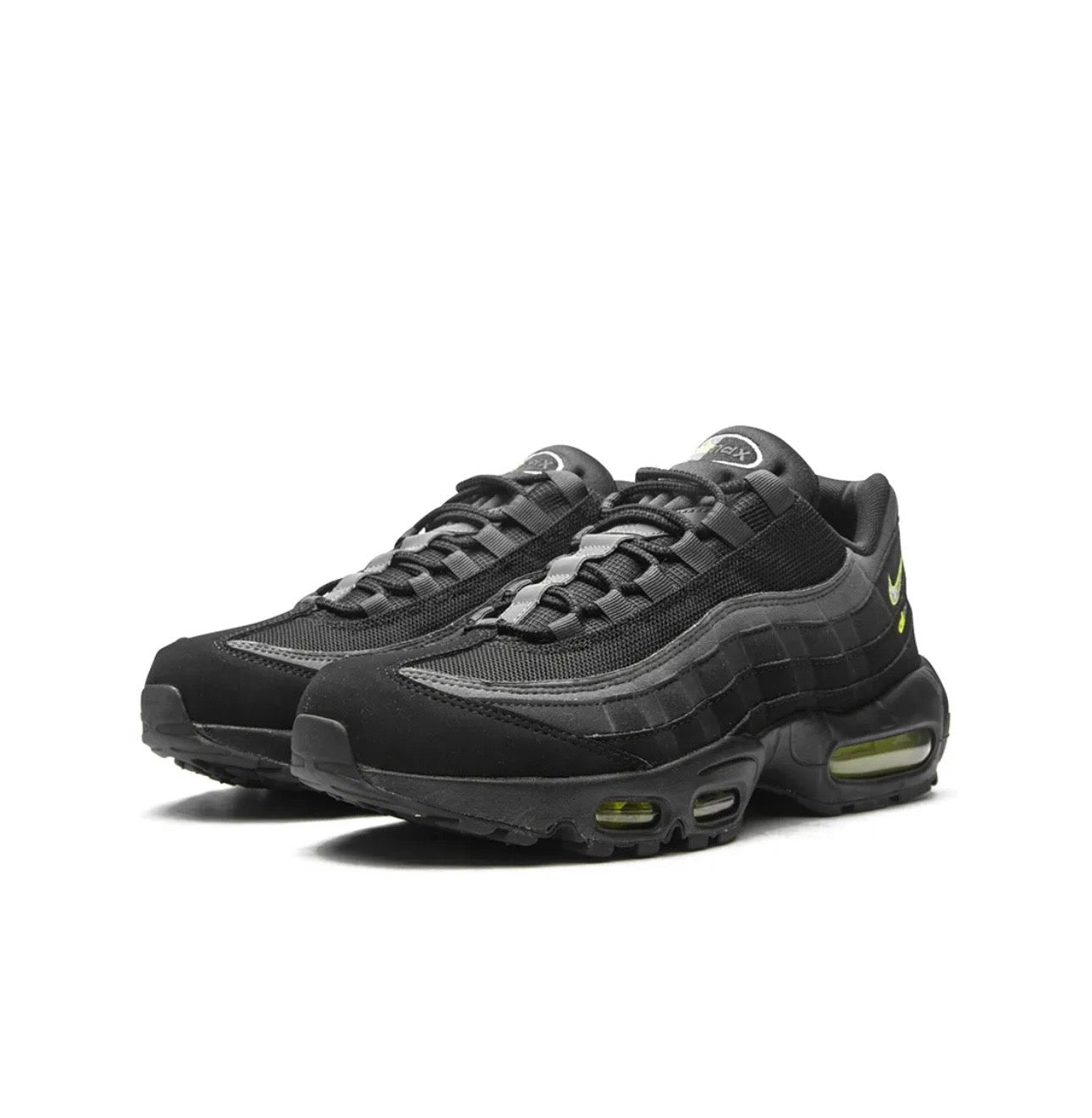 Nike air Vapormax 95·grey black green - high-performance athletic footwear in Black with advanced cushioning