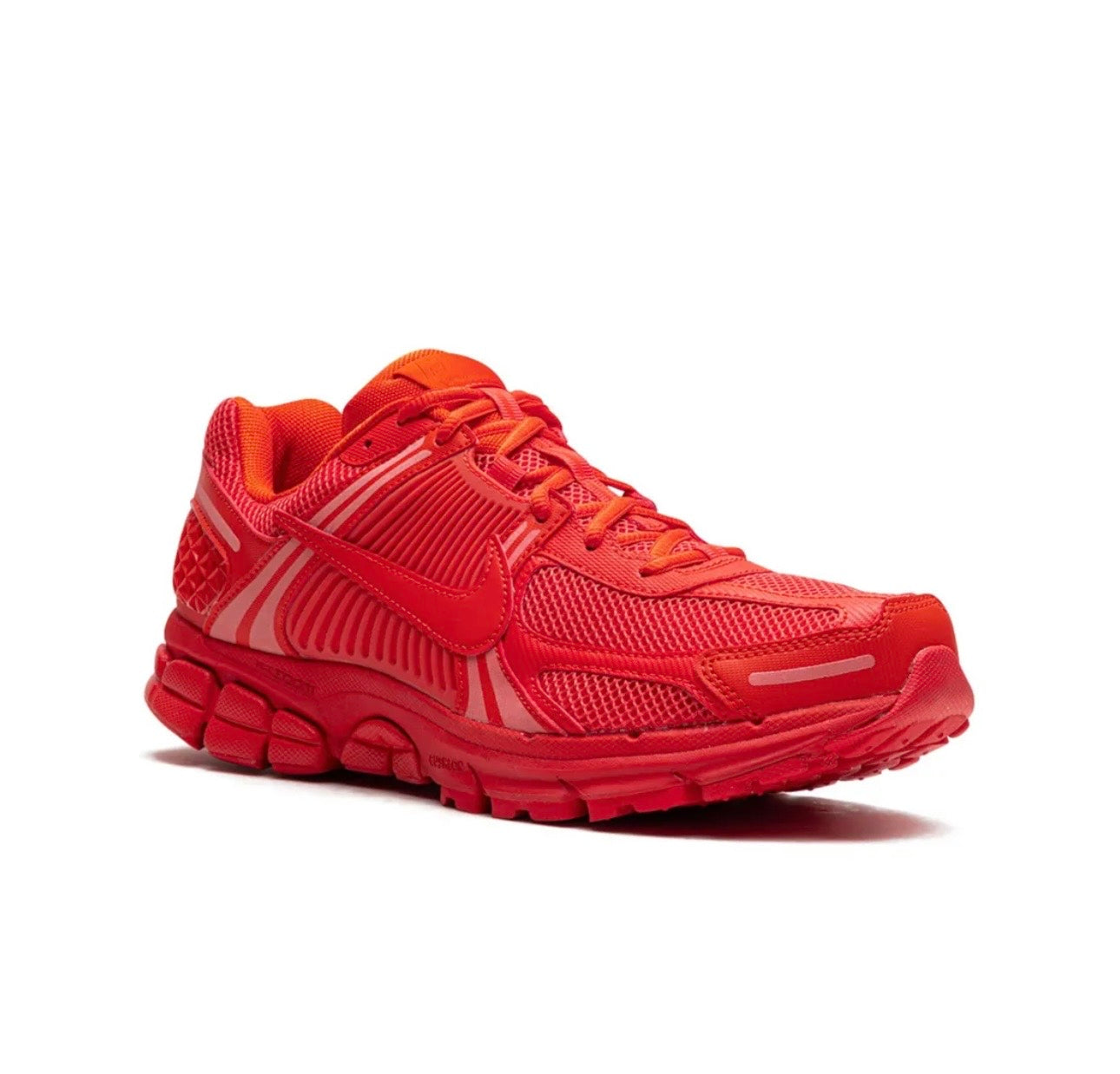 Nike Zoom Vomero 5 Red - high-performance athletic footwear in Red with advanced cushioning
