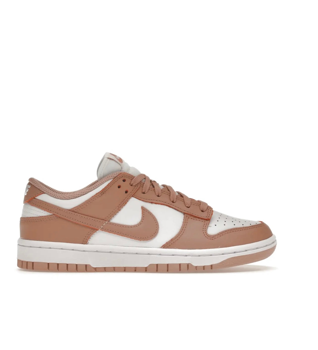 Nike Dunk Low Rose Whisper מידה 40 - high-performance athletic footwear with advanced cushioning