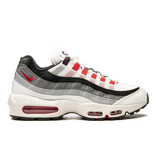 Nike air Vapormax 95·white grey red - high-performance athletic footwear in White with advanced cushioning