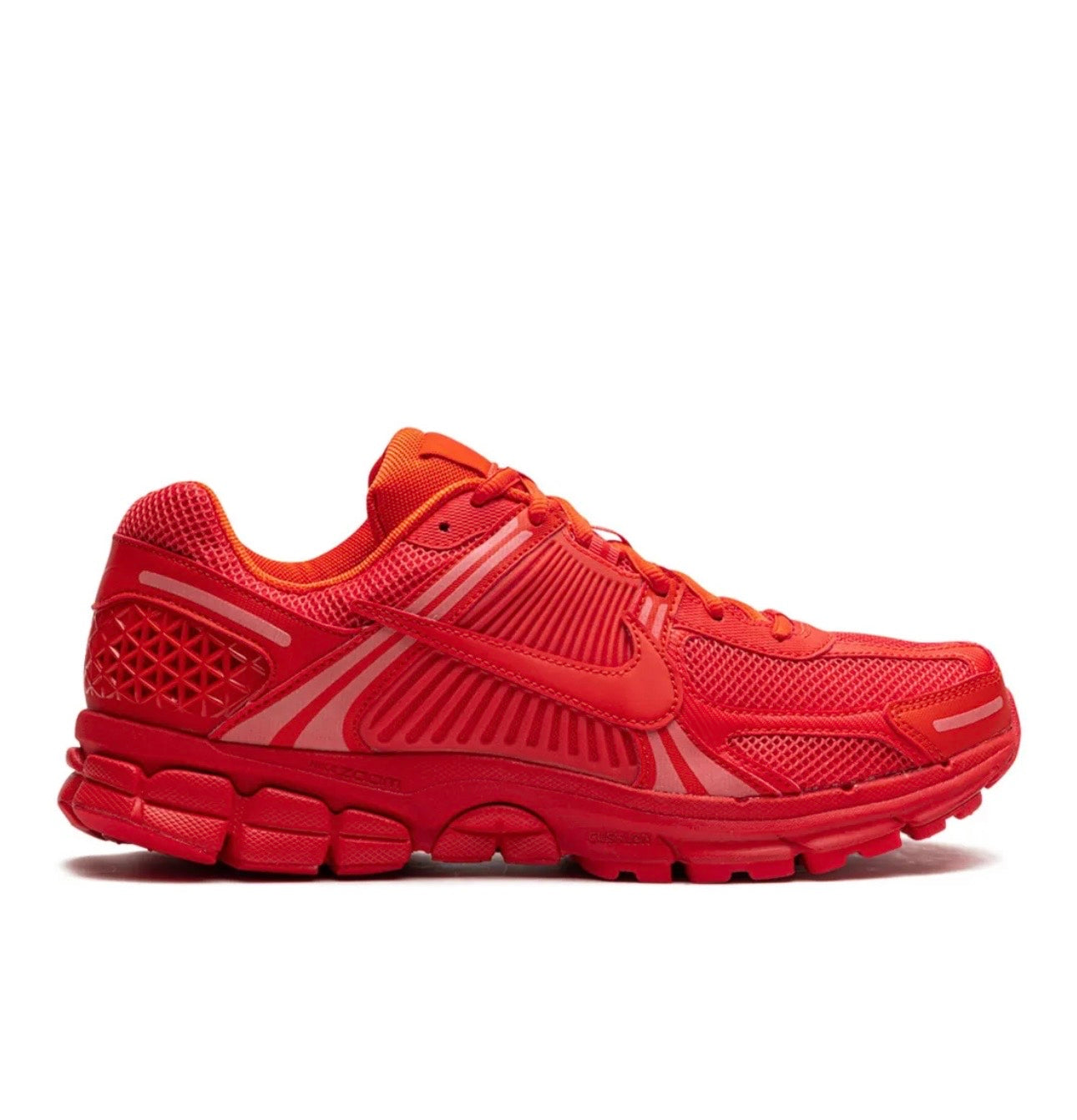 Nike Zoom Vomero 5 Red - high-performance athletic footwear in Red with advanced cushioning