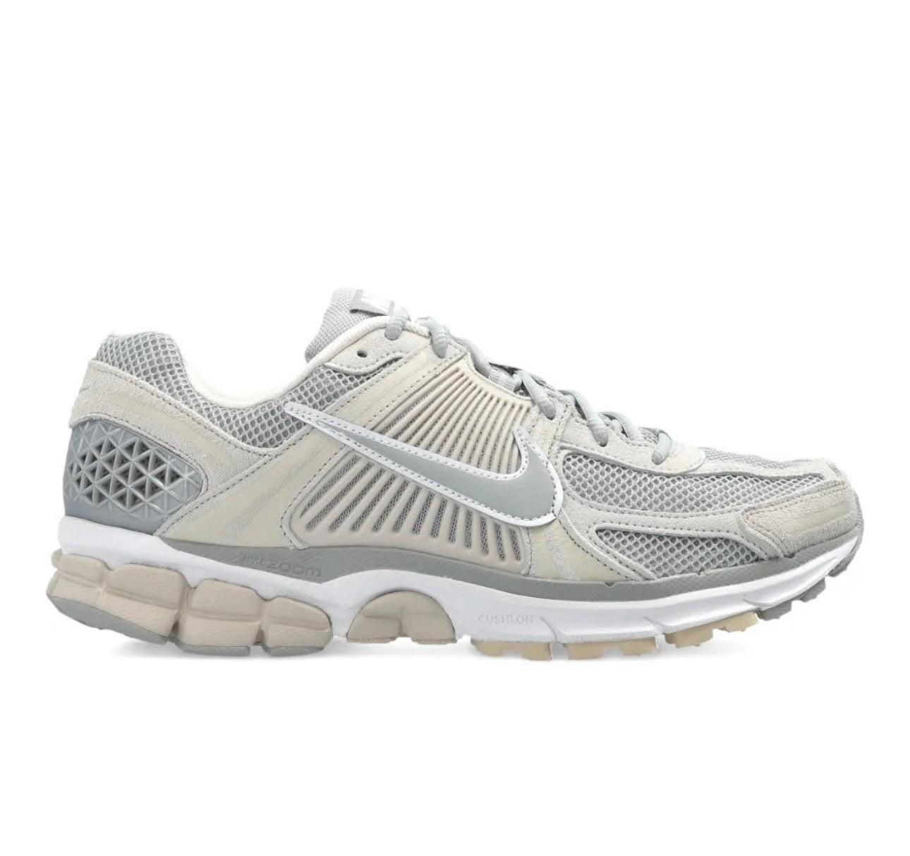 Nike Zoom Vomero 5 Grey - high-performance athletic footwear in Grey with advanced cushioning