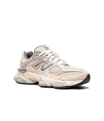 New Balance 9060 Moondaze ????? 41.5