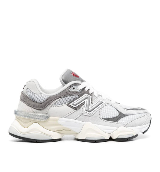 New Balance 9060 ?ain Cloud·white grey - high-performance athletic footwear in White with advanced cushioning