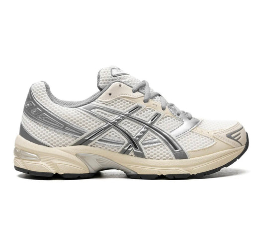 ASICS Gel 1130 silver cream - high-performance athletic footwear in Silver with advanced cushioning